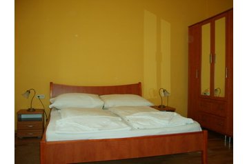 Madjarska Privát Fertőrákos, Eksterijer